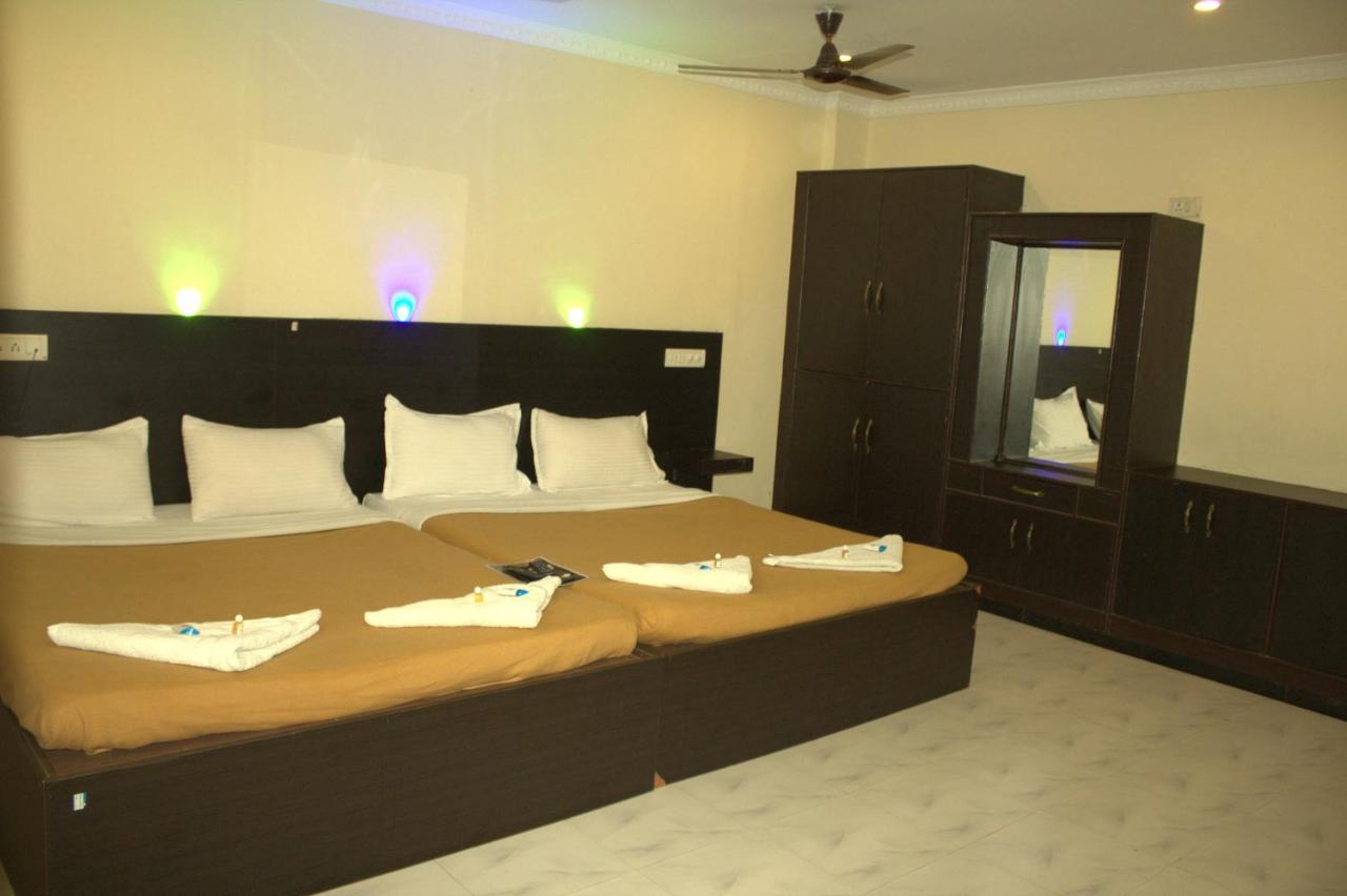 Hotel Gowtham Coimbatore Exterior photo