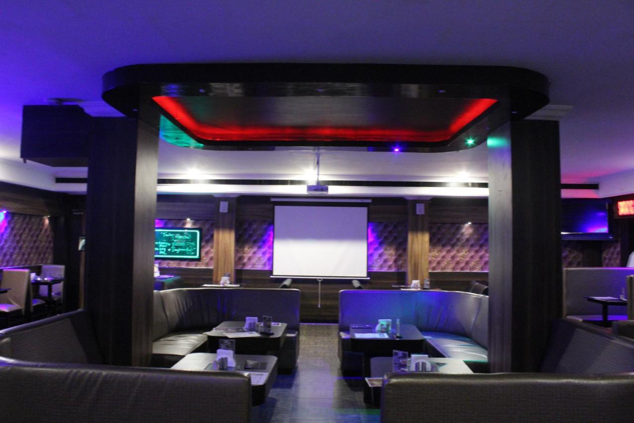 Hotel Gowtham Coimbatore Exterior photo